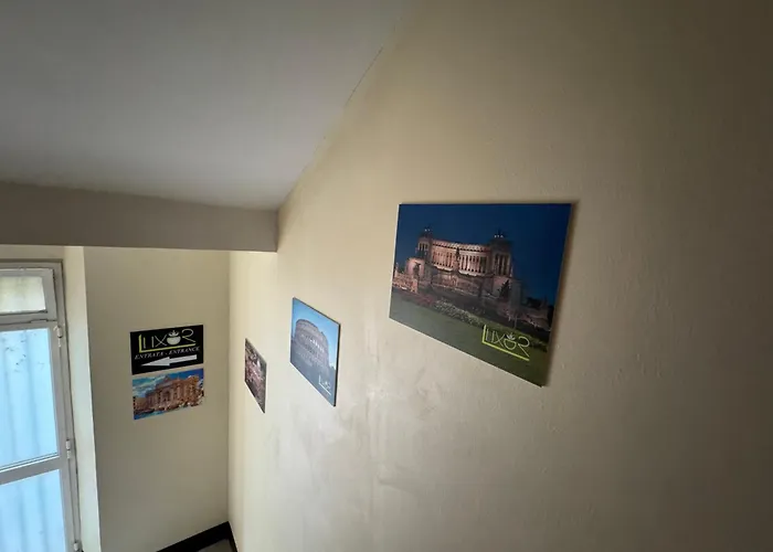 Frühstückspension Luxor Eco Casa E Per Vacanze In Centro Piazza Bologna, Colosseo, Piazza Di Spagna, Vaticano, San Pietro, Sapienza, Fontana Di Trevi, Piazza Navona, Trastevere, Tiburtina, Termini, Aeroporto