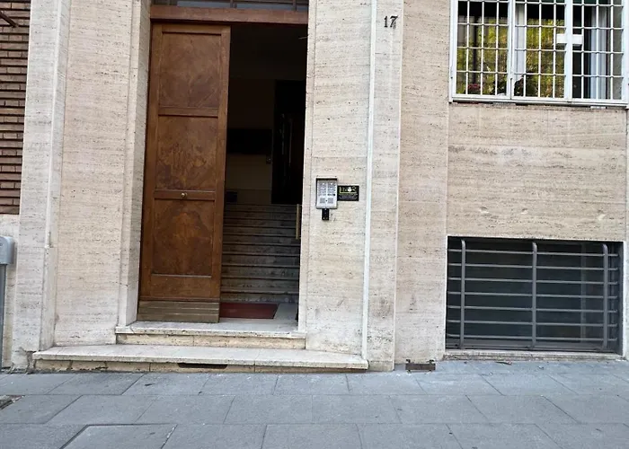 Luxor Eco Casa E Per Vacanze In Centro Piazza Bologna, Colosseo, Piazza Di Spagna, Vaticano, San Pietro, Sapienza, Fontana Di Trevi, Piazza Navona, Trastevere, Tiburtina, Termini, Aeroporto Frühstückspension 4*