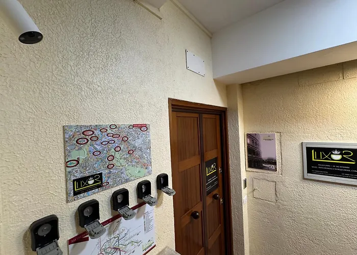 Luxor Eco Casa E Per Vacanze In Centro Piazza Bologna, Colosseo, Piazza Di Spagna, Vaticano, San Pietro, Sapienza, Fontana Di Trevi, Piazza Navona, Trastevere, Tiburtina, Termini, Aeroporto Frühstückspension 4*