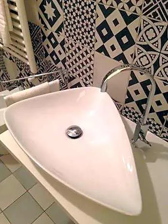 Luxor Eco Casa E Per Vacanze In Centro Piazza Bologna, Colosseo, Piazza Di Spagna, Vaticano, San Pietro, Sapienza, Fontana Di Trevi, Piazza Navona, Trastevere, Tiburtina, Termini, Aeroporto